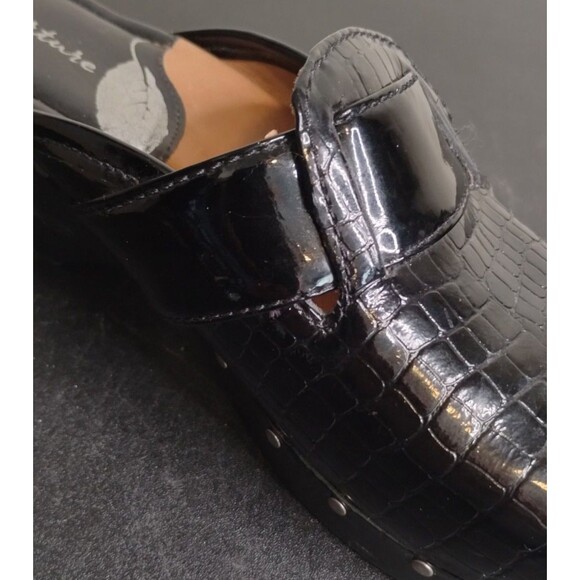 Nurture Black Patent Leather Reptile Pattern Libby Slip Clogs Size 7 US - Picture 8 of 9